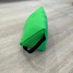 Cuscino a triangolo in tela francese